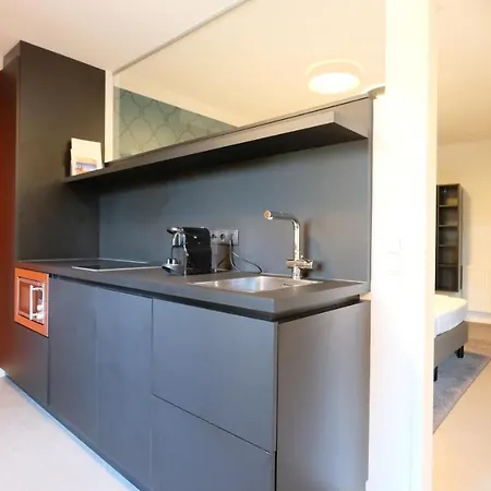 Blackhome I Contactless Check-in 3*