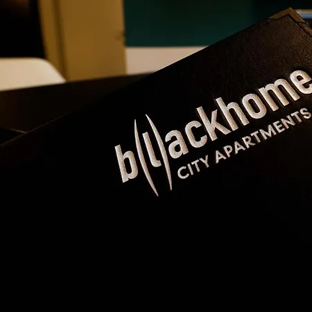 Blackhome I Contactless Check-in 3* Salzburgo