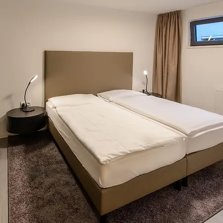 Blackhome I Contactless Check-in 3* Salzburgo